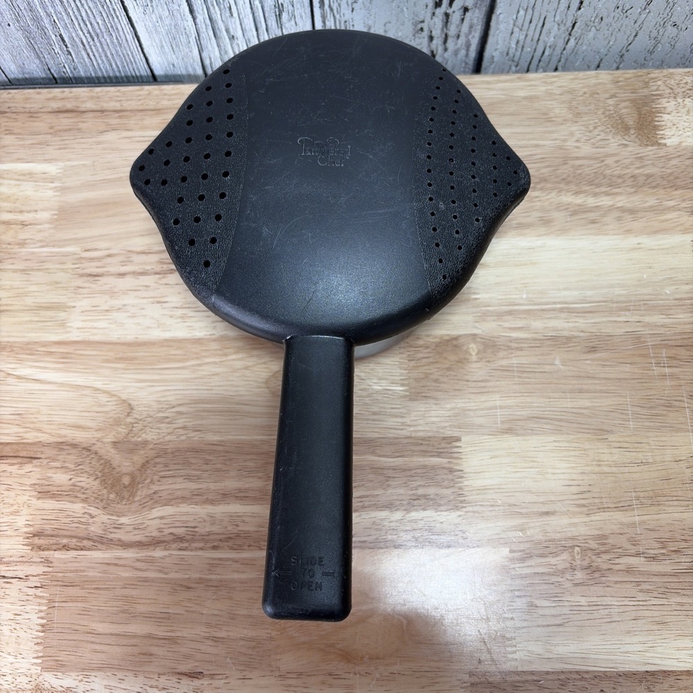 Pampered Chef Micro Cooker Microwave Steamer Rice Strainer Black 1 QT